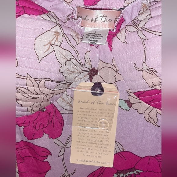 Band of the free pink  floral dress - Picture 2 of 2